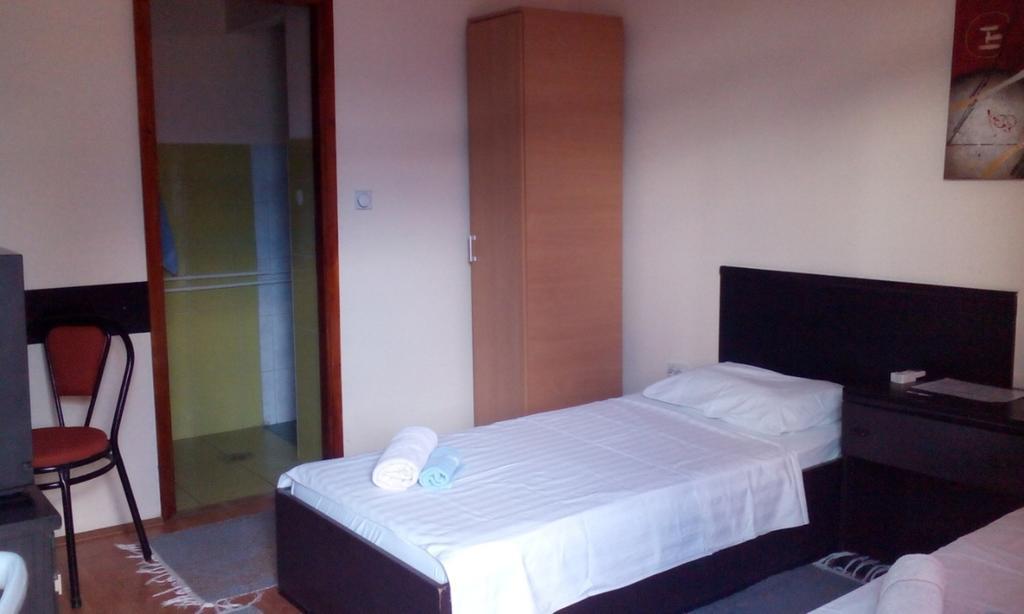 Motel Le Village Skopje Zewnętrze zdjęcie